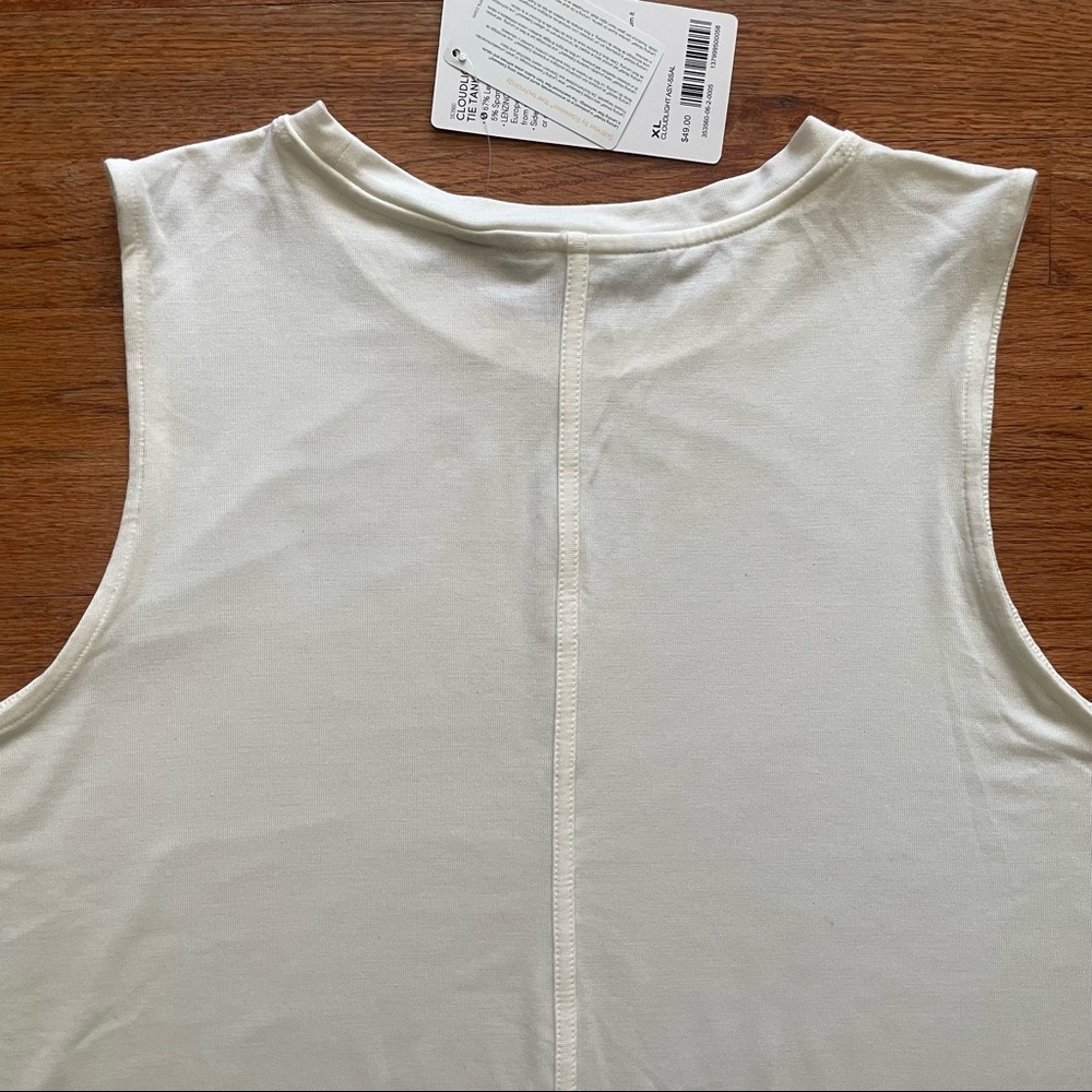 NWT Athleta Cloudlight Asymmetrical Side Tie Ivory Sleeveless Tank Top XL - Picture 8 of 13